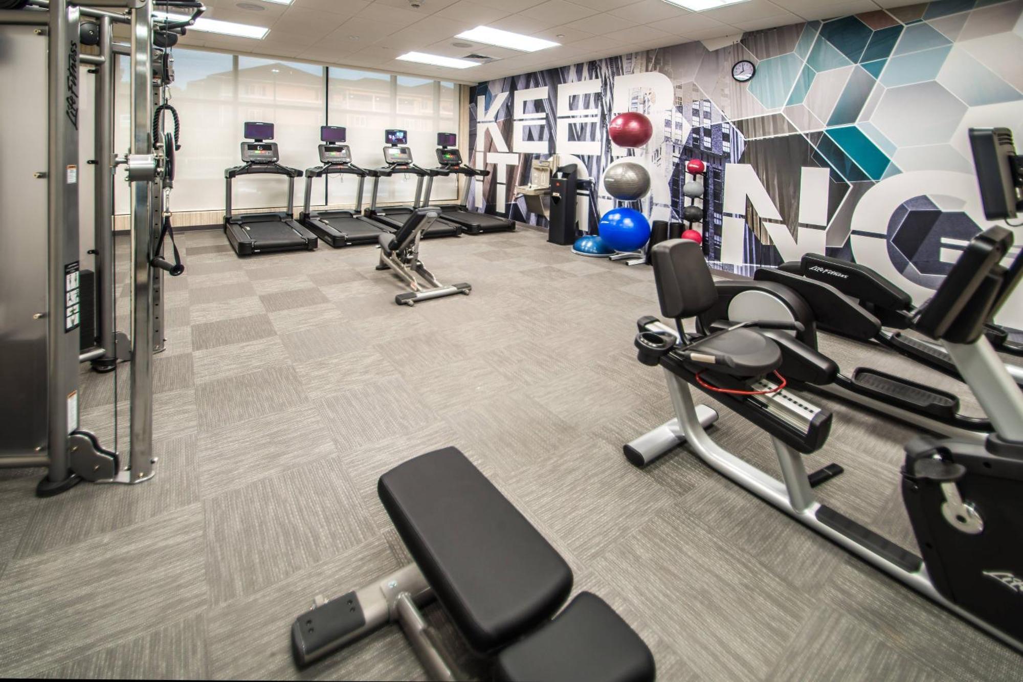 Springhill Suites By Marriott Fayetteville Fort Liberty Екстериор снимка